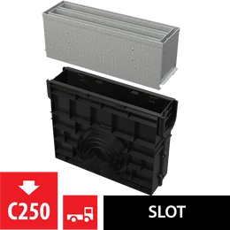 ALCA szimmetrikus kültéri réslefolyó revíziós résszel 160 mm, horganyzott acélból ALCA szimmetrikus kültéri réslefolyó revíziós résszel 160 mm, horganyzott acélból