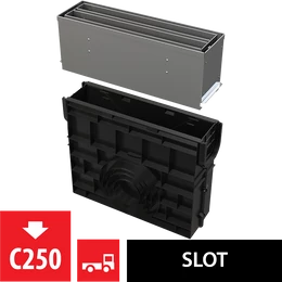 ALCA szimmetrikus kültéri réslefolyó revíziós résszel 160 mm, horganyzott acélból ALCA szimmetrikus kültéri réslefolyó revíziós résszel 160 mm, horganyzott acélból